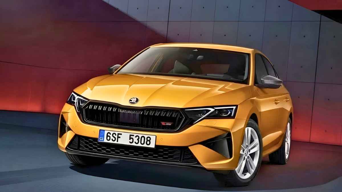 Skoda Octavia RS Unveiled with 1998cc Engine And Cutting Edge Sporty Features